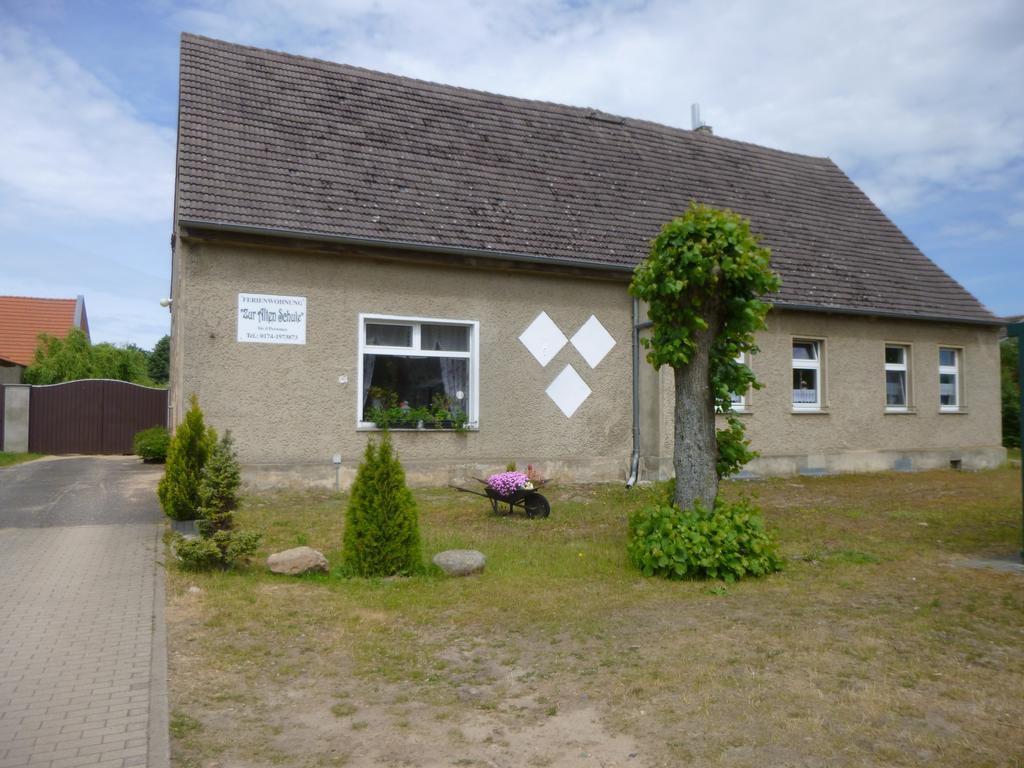 Ferienwohnung Zur Alten Schule Pritzwalk Bilik gambar